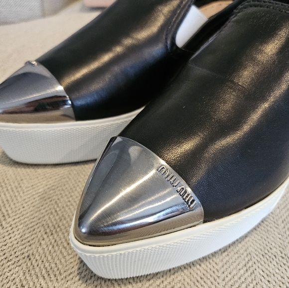 Brand new Miu Miu leather shoes 35.5 - Picture 2 of 16